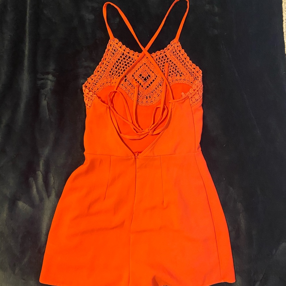 Open back Romper - Picture 2 of 3